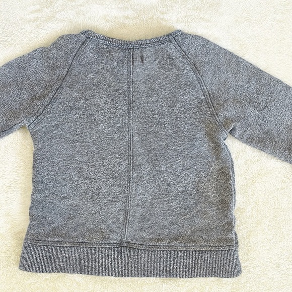 Roots kids size 2T sweater in grey and pink - Picture 5 of 5